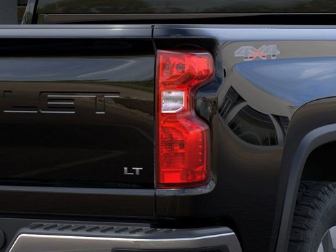 New 2026 Chevrolet Silverado 2500 LT w/ All Star Edition AWD/4WD image 11