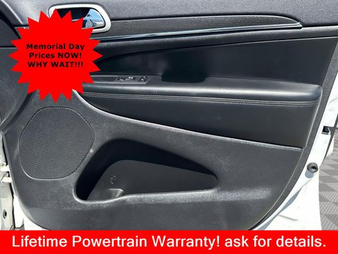 Used 2018 Jeep Grand Cherokee Limited AWD/4WD image 21