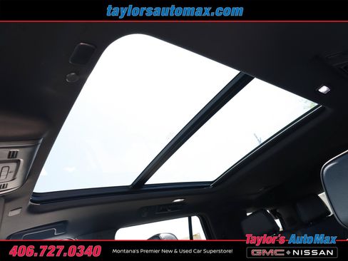 Used 2023 GMC Yukon Denali AWD/4WD image 37