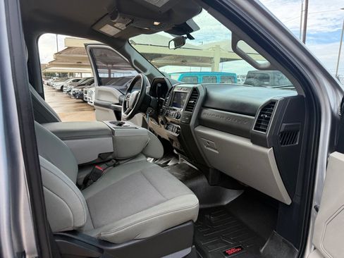 Used 2021 Ford F250 XL w/ STX Appearance Package AWD/4WD image 19