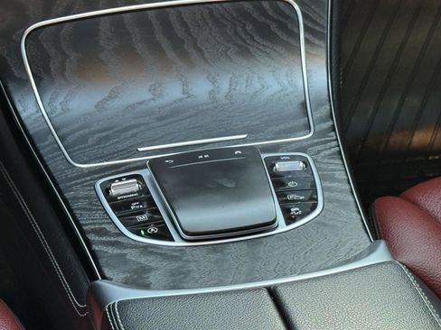 Used 2020 Mercedes-Benz GLC 300 4MATIC Coupe image 34