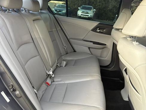 Used 2013 Honda Accord EX-L image 16