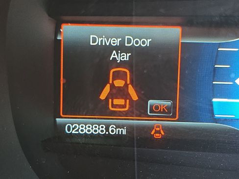 Used 2024 Ford Edge SEL w/ Convenience Package image 15