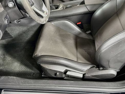 Used 2015 Chevrolet Camaro Z/28 RWD image 19