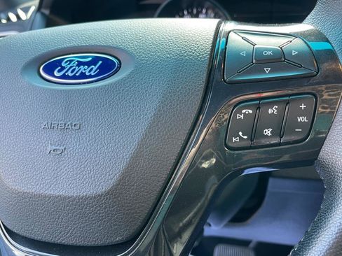 Used 2017 Ford Explorer XLT w/ Equipment Group 201A image 19