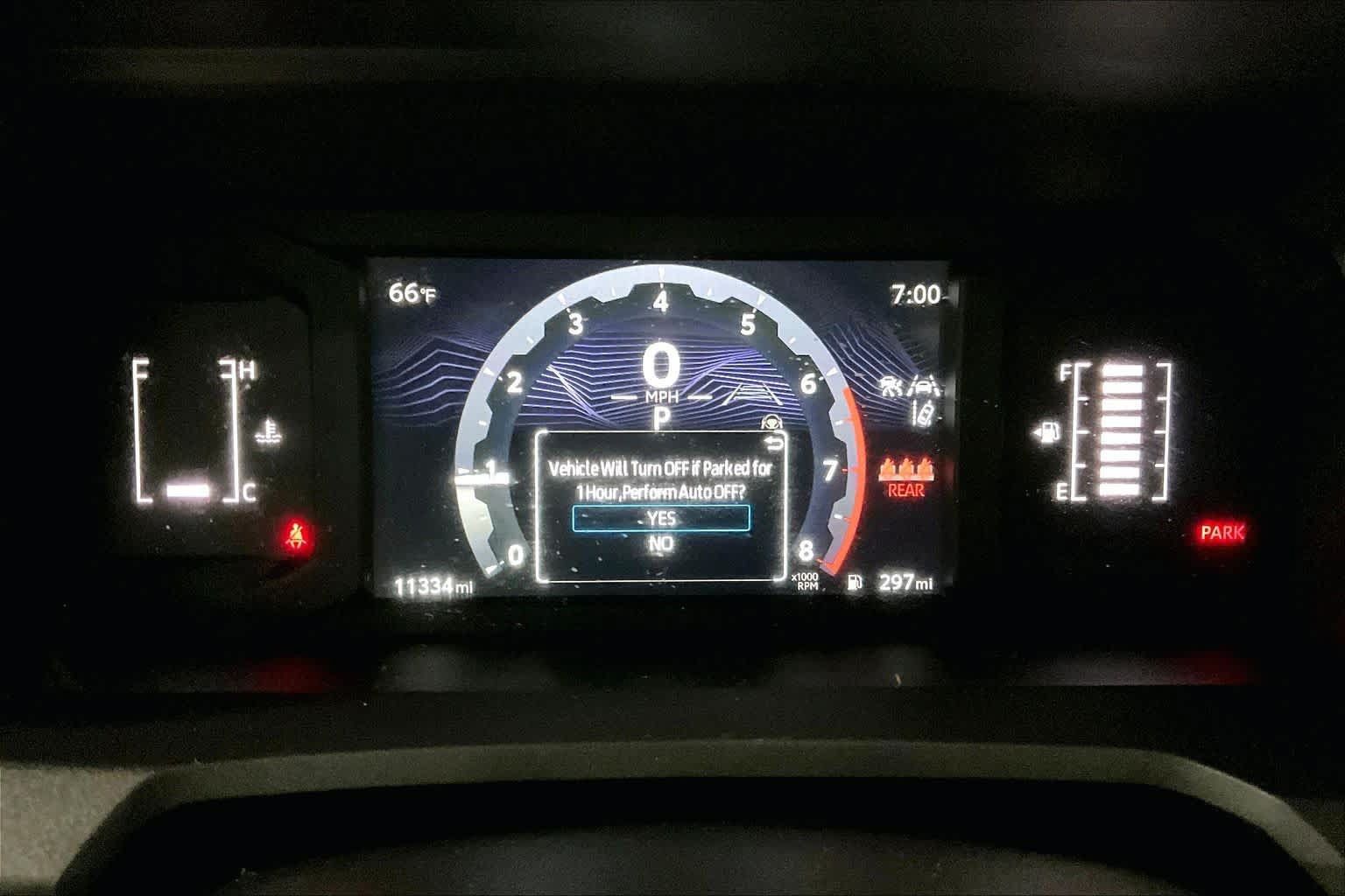 Certified 2025 Toyota Tacoma SR5 AWD/4WD image 24