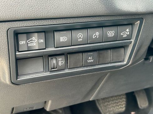 Used 2023 Toyota Tundra Limited w/ Power Package RWD image 27