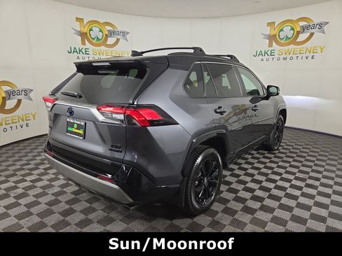 Used 2023 Toyota RAV4 XSE AWD/4WD image 10