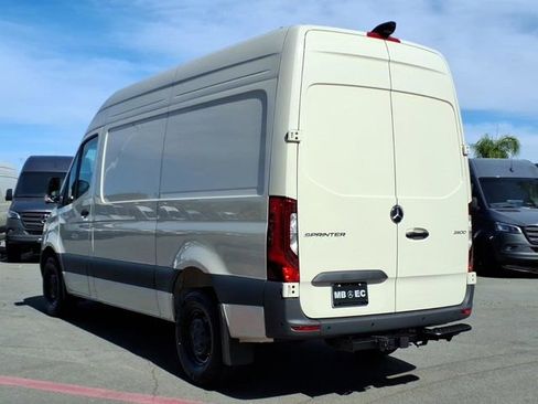 New 2026 Mercedes-Benz Sprinter 144 Cargo image 19