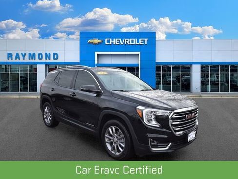 Used 2023 GMC Terrain SLT w/ Infotainment Package II AWD/4WD image 1