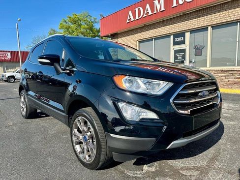 Used 2022 Ford EcoSport Titanium image 2