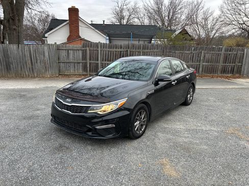Used 2019 Kia Optima LX image 1