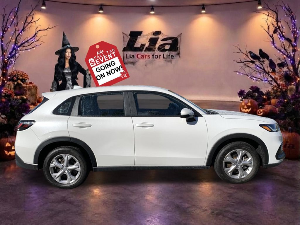 Used 2025 Honda HR-V LX image 2