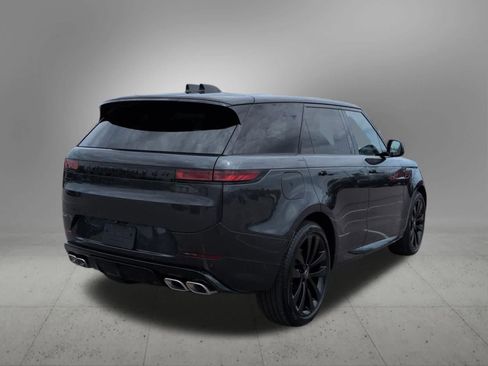 Used 2025 Land Rover Range Rover Sport Dynamic SE AWD/4WD image 6