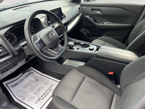 Certified 2025 Nissan Rogue SV AWD/4WD image 22