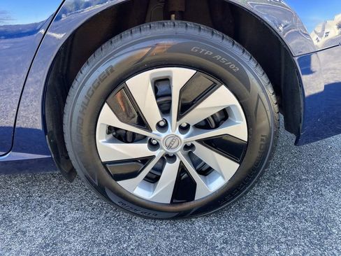 Used 2023 Nissan Altima 2.5 S image 12