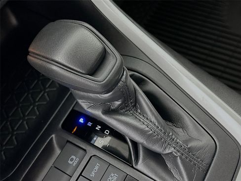 Certified 2025 Toyota RAV4 XLE image 15