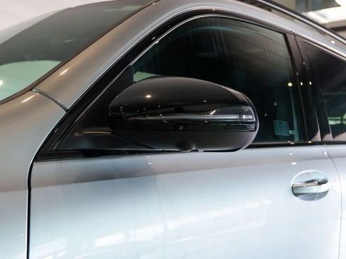 New 2026 Mercedes-Benz GLB 250 4MATIC image 10