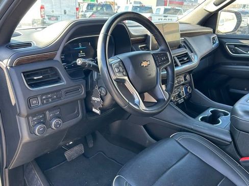 Used 2023 Chevrolet Suburban Premier AWD/4WD image 22