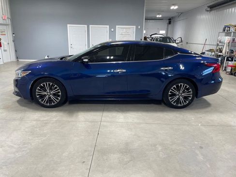 Used 2016 Nissan Maxima Platinum FWD image 4