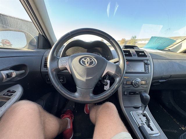 Used 2013 Toyota Corolla S w/ Premium Pkg FWD image 7