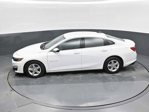 Used 2022 Chevrolet Malibu LS w/ Driver Confidence Package II FWD image 24