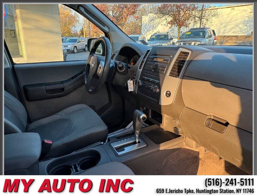 Used 2010 Nissan Xterra S AWD/4WD image 25