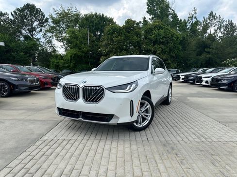 Certified 2025 BMW X3 xDrive30i AWD/4WD image 1