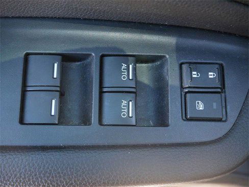 Used 2022 Honda Pilot EX-L image 18