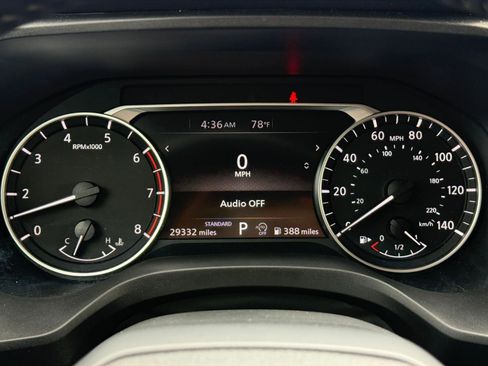 Used 2025 Nissan Rogue SV FWD image 41