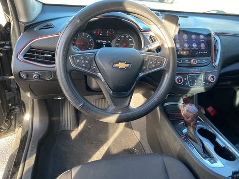 Used 2023 Chevrolet Malibu LT image 10