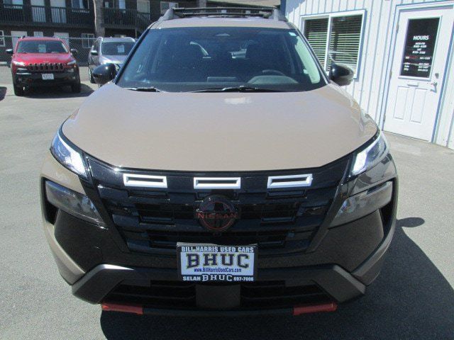 Used 2025 Nissan Rogue SV w/ Rock Creek Premium Package AWD/4WD image 2
