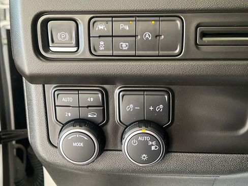 Used 2023 Chevrolet Tahoe RST w/ Luxury Package AWD/4WD image 28