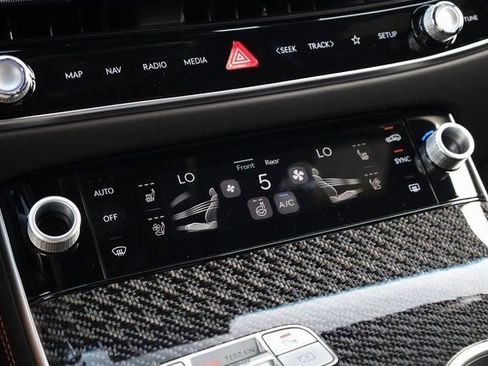 New 2026 Genesis GV70 3.5T Sport Prestige AWD/4WD image 22