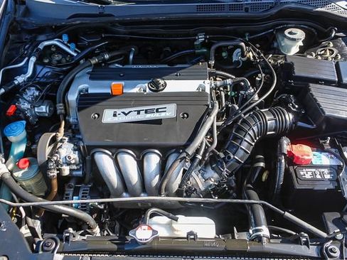 Used 2005 Honda Accord LX image 32