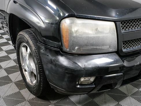 Used 2008 Chevrolet TrailBlazer LT image 30