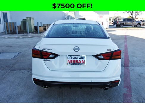 New 2025 Nissan Altima 2.5 SR w/ SR Premium Package image 7