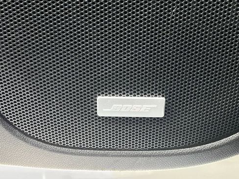 Used 2023 GMC Acadia AT4 w/ Technology Package image 19