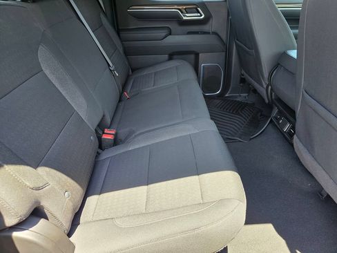 Used 2025 Chevrolet Silverado 1500 LT AWD/4WD image 15