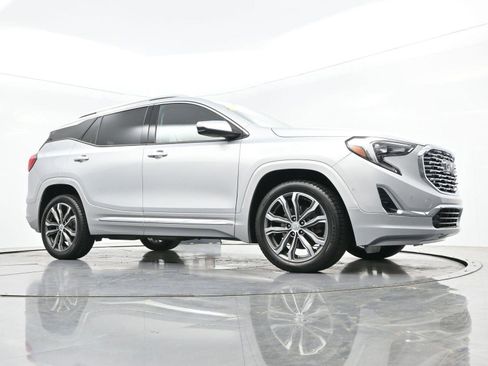 Used 2020 GMC Terrain Denali w/ Denali Premium Package image 48