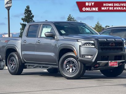New 2025 Nissan Frontier PRO-4X w/ Pro Convenience Package
