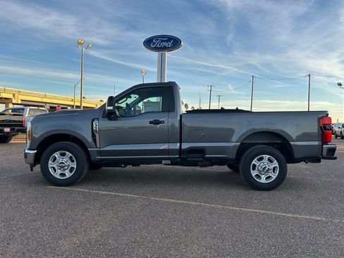 New 2026 Ford F350 XLT w/ 360-Degree Camera Package RWD image 4