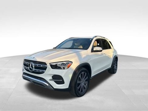Used 2025 Mercedes-Benz GLE 450 4MATIC image 1