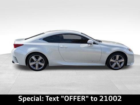 Used 2016 Lexus RC 200t image 2
