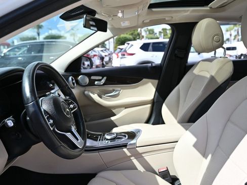 Used 2021 Mercedes-Benz C 300 Sedan w/ Premium Package image 7