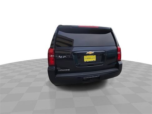 Used 2019 Chevrolet Tahoe LT w/ LT Signature Package image 7