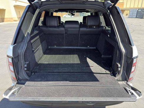 Used 2017 Land Rover Range Rover Supercharged AWD/4WD image 27