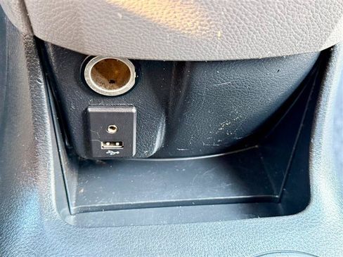 Used 2015 Nissan NV200 SV w/ Technology Package FWD image 23