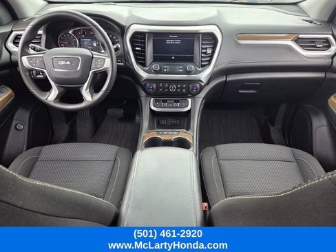 Used 2023 GMC Acadia SLE w/ Driver Convenience Package FWD image 12