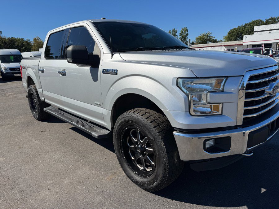 Used 2016 Ford F150 XLT w/ Equipment Group 302A Luxury AWD/4WD image 12